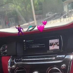 国产劳斯莱斯美女视频,演绎奢华与魅力！