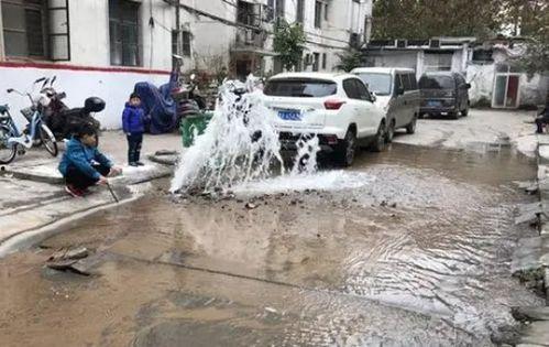 国产白丝流水喷浆视频,精湛技艺展现丝滑魅力